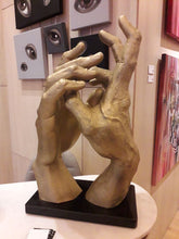 Load image into Gallery viewer, Sculpture The Force to Live